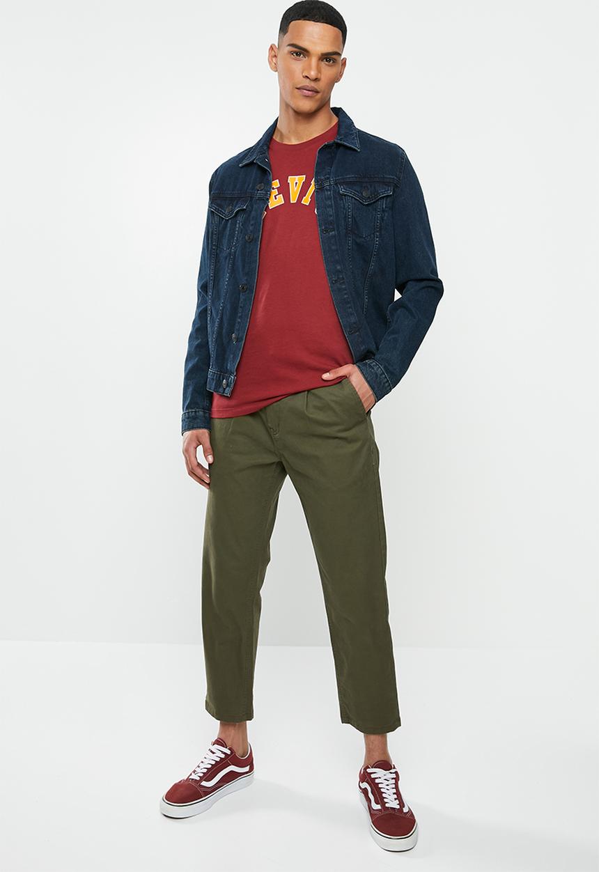 Levi’s® - Graphic crewneck athletic tee - biking red