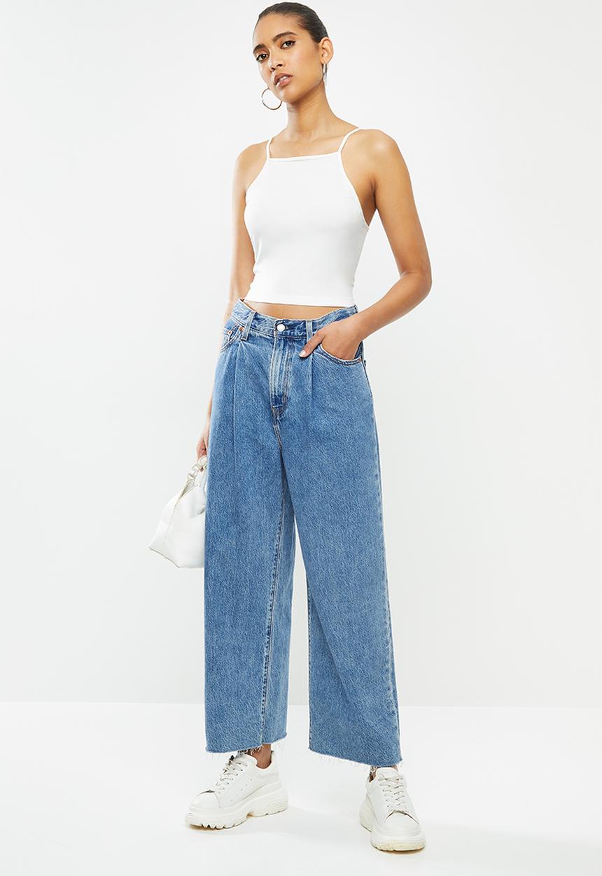 Blake - Halter cross back tie crop top-ivory
