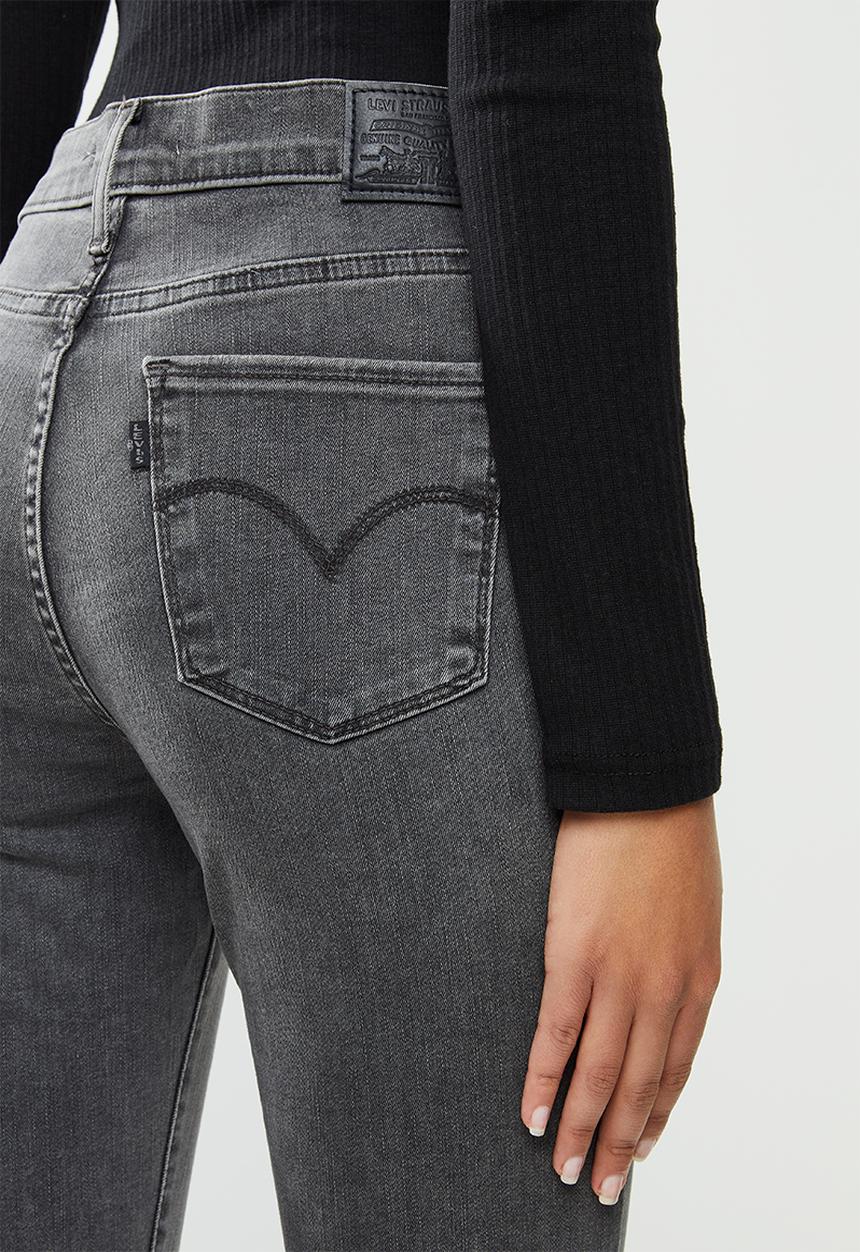 Levi’s® - 720 Hirise super skinny cloudy day - black