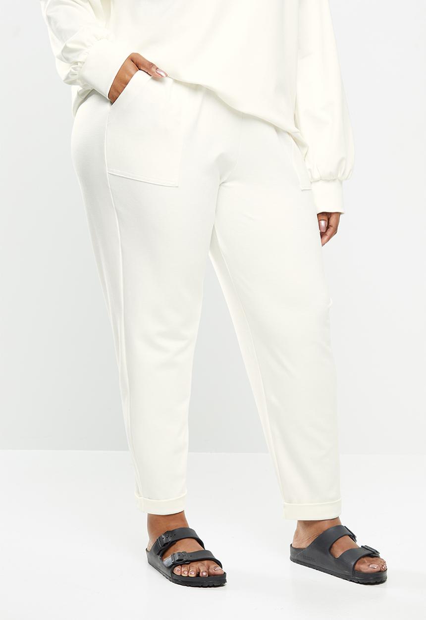Me&B - Plus fleece tapered leg track pant - cream