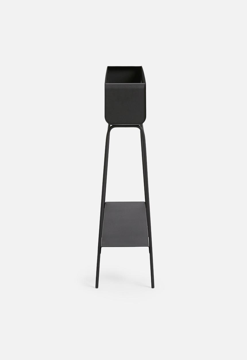 Emerging Creatives - Ava barrel planter with shelf - black