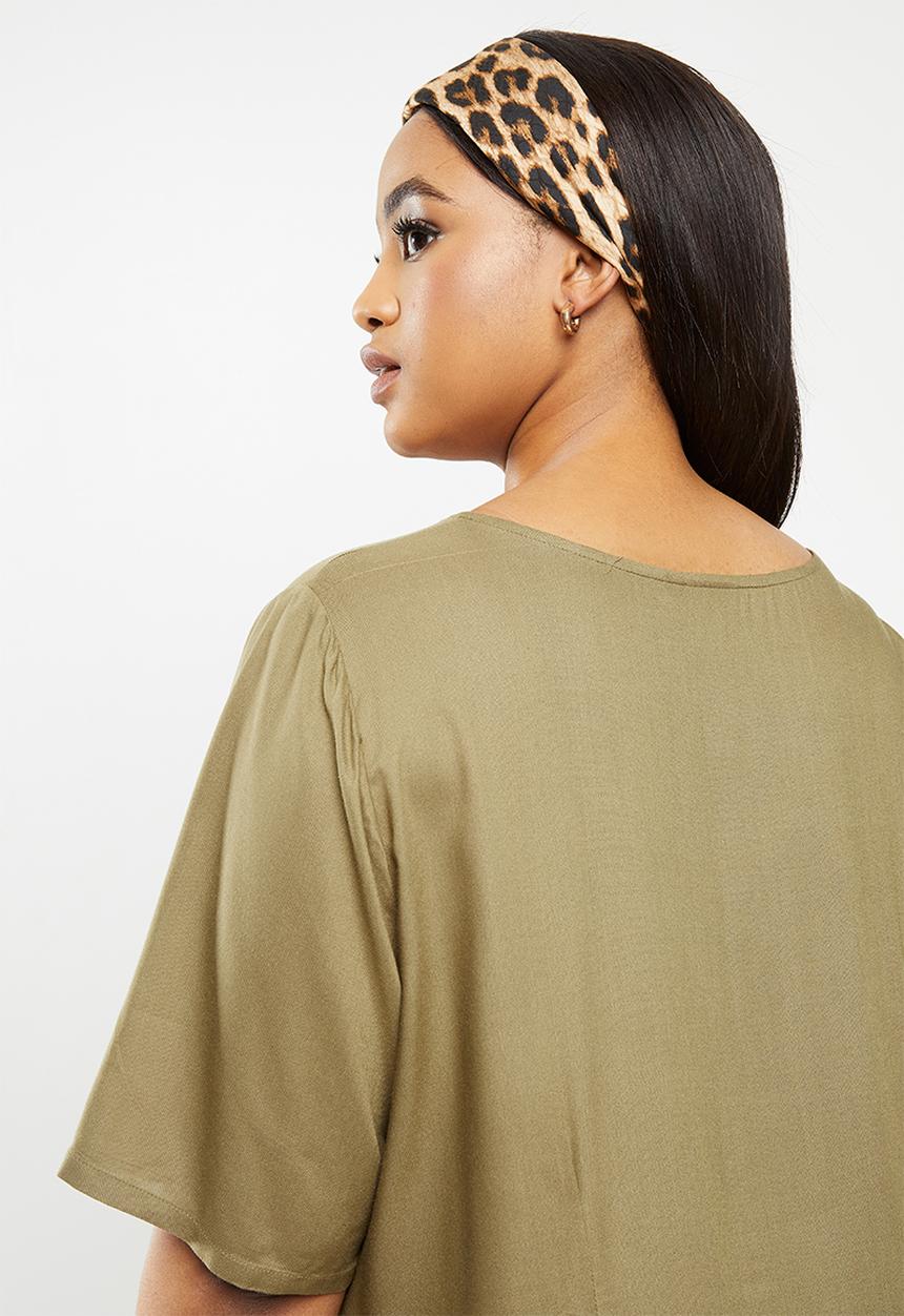 JUNAROSE - Maika 2/4 sleeve dress -covert green