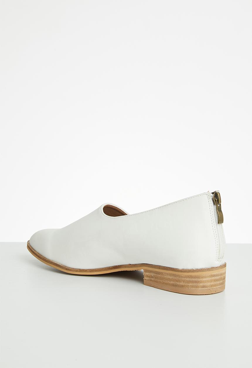 Miss Black - Fusha loafer - white