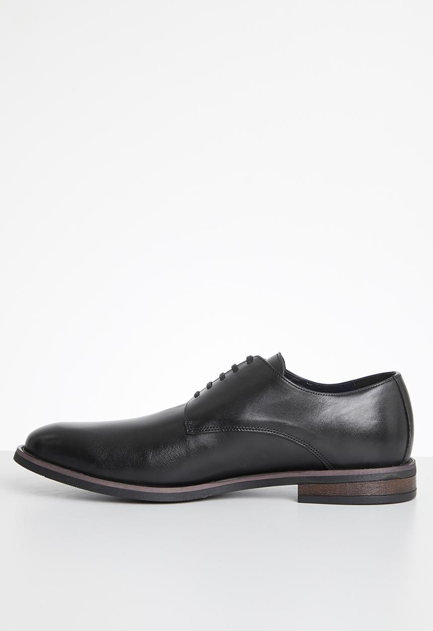 John Drake - Derby lace up - black
