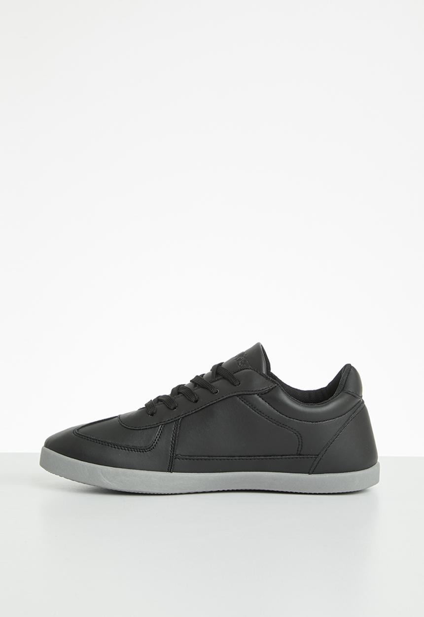SOVIET - Y cecil - black & grey