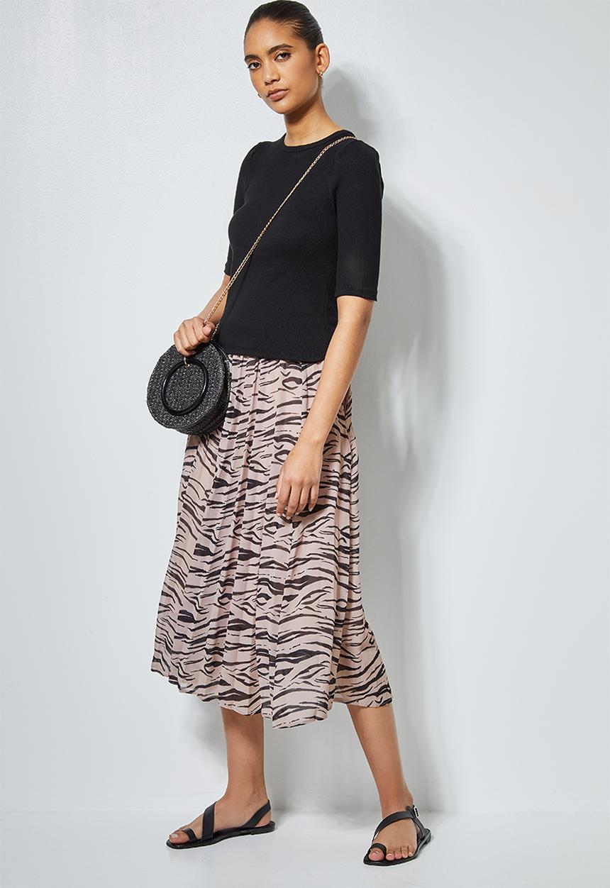 Superbalist - Single hi neck puff sleeve rib top - black