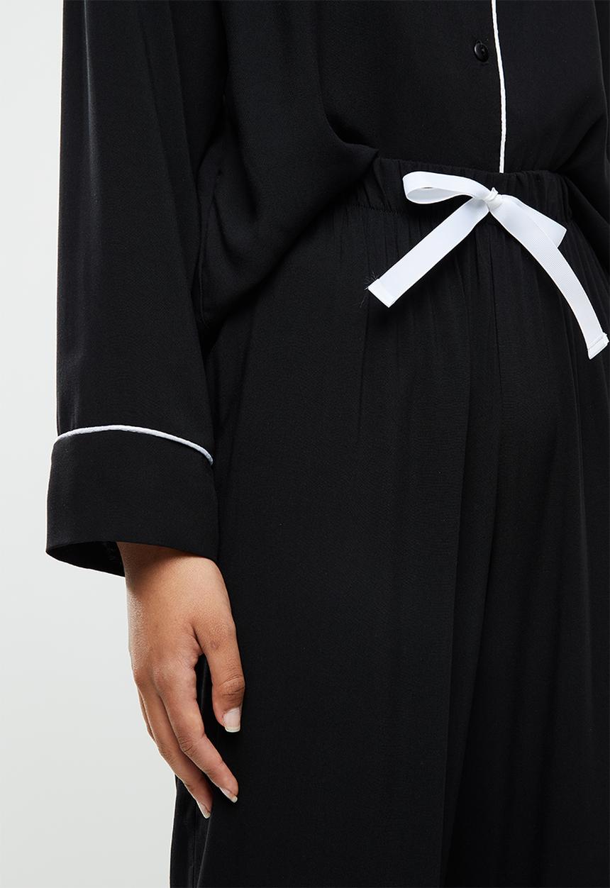 Superbalist - Sleep shirt & pants set - black