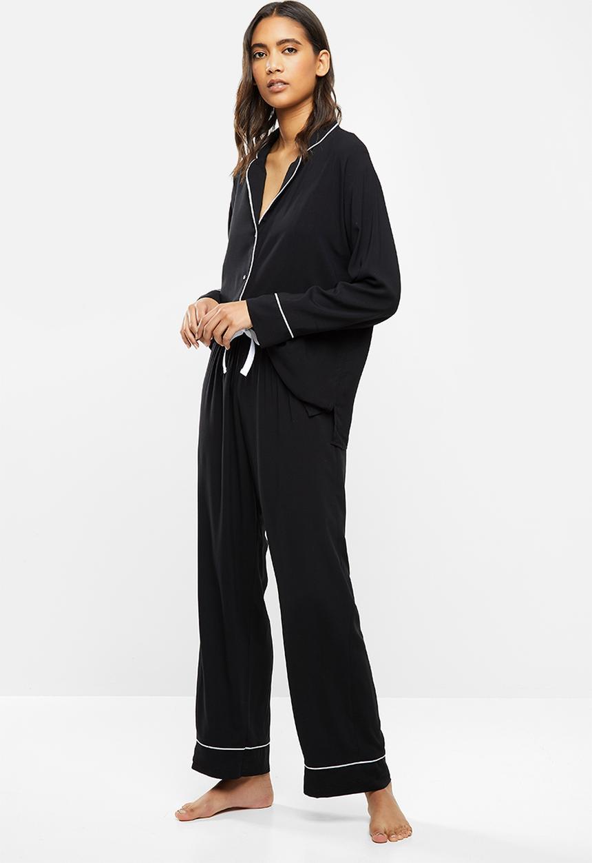 Superbalist - Sleep shirt & pants set - black