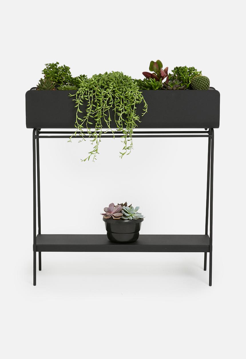 Emerging Creatives - Ava barrel planter with shelf - black