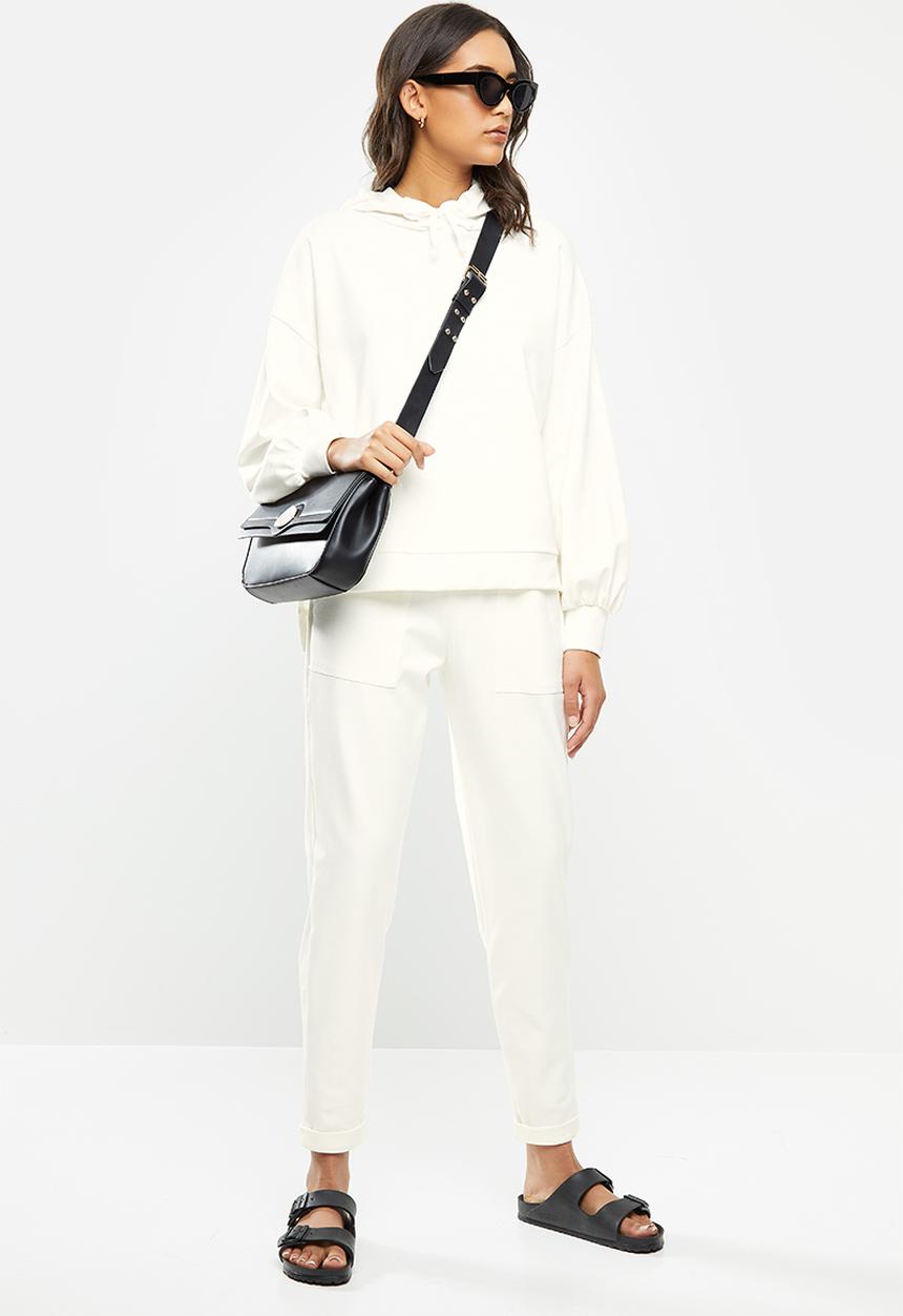 Me&B - Fleece hooded sweat with step hem - cream 
