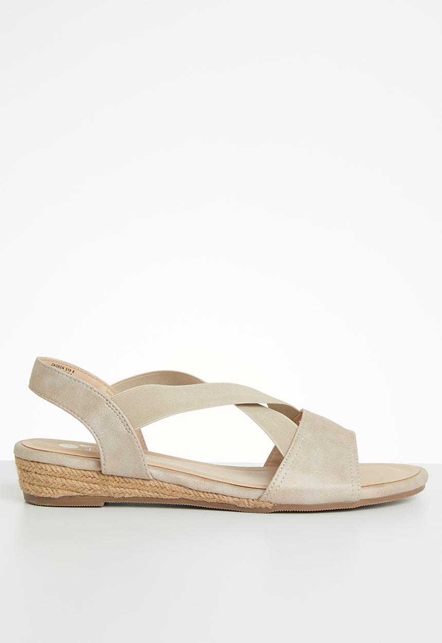 Butterfly Feet - Zaideen sandal - gold