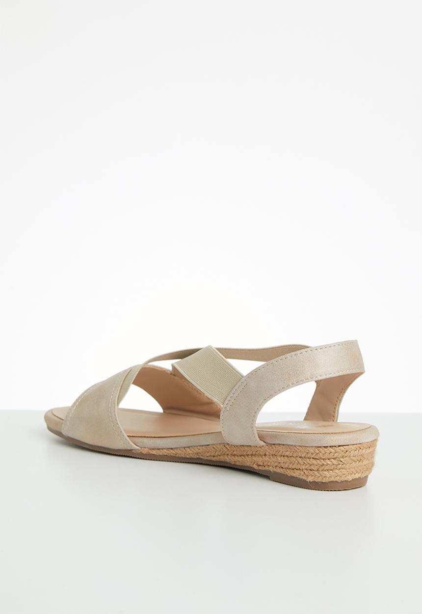 Butterfly Feet - Zaideen sandal - gold