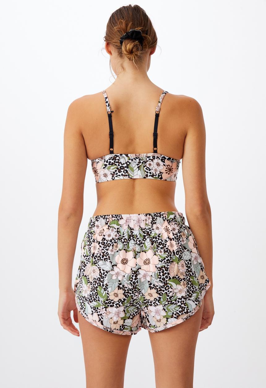 Cotton On - Move jogger short - tropical leopard