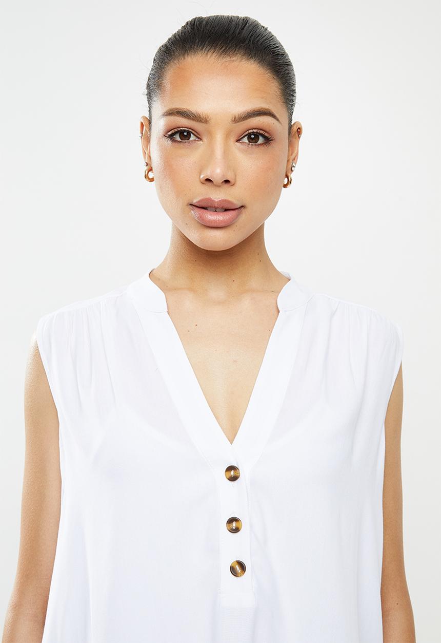 edit - Wide hem hi low vest - white