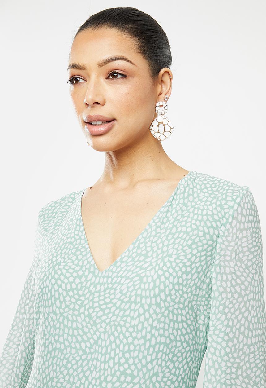 edit - Sheer balloon sleeve trapeze - sage