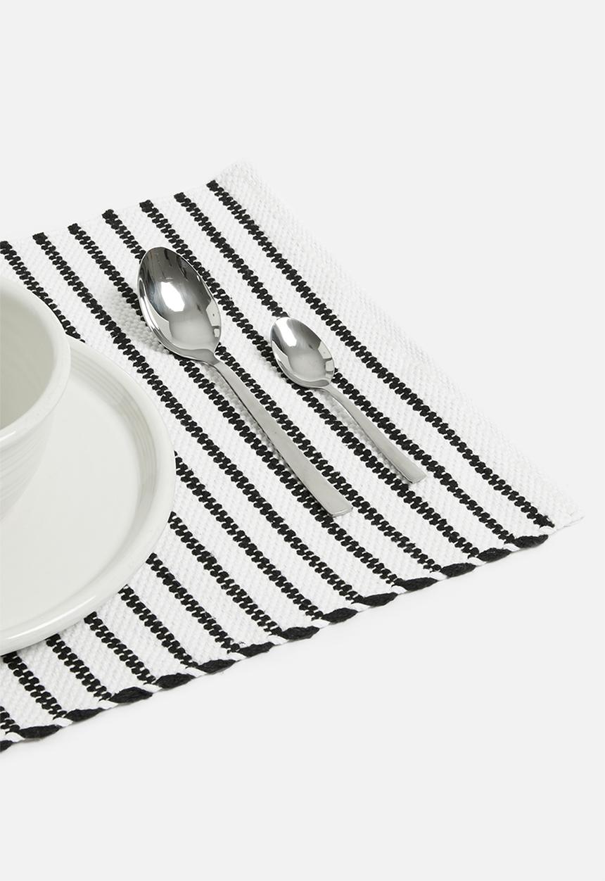 Sixth Floor - Woven placemat - white & black 