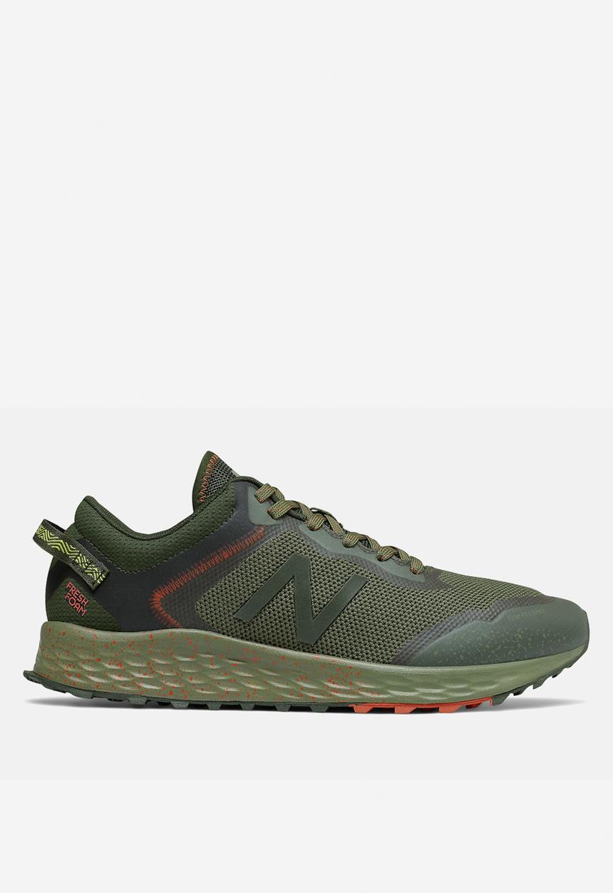 New Balance  - Arishi trail - orange & green
