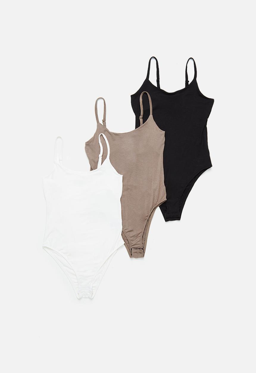 Superbalist - 3 Pack scoopneck cami with half shelf - multi