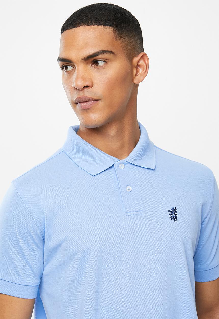Pringle of Scotland - St Augustine styled golfer - pale blue