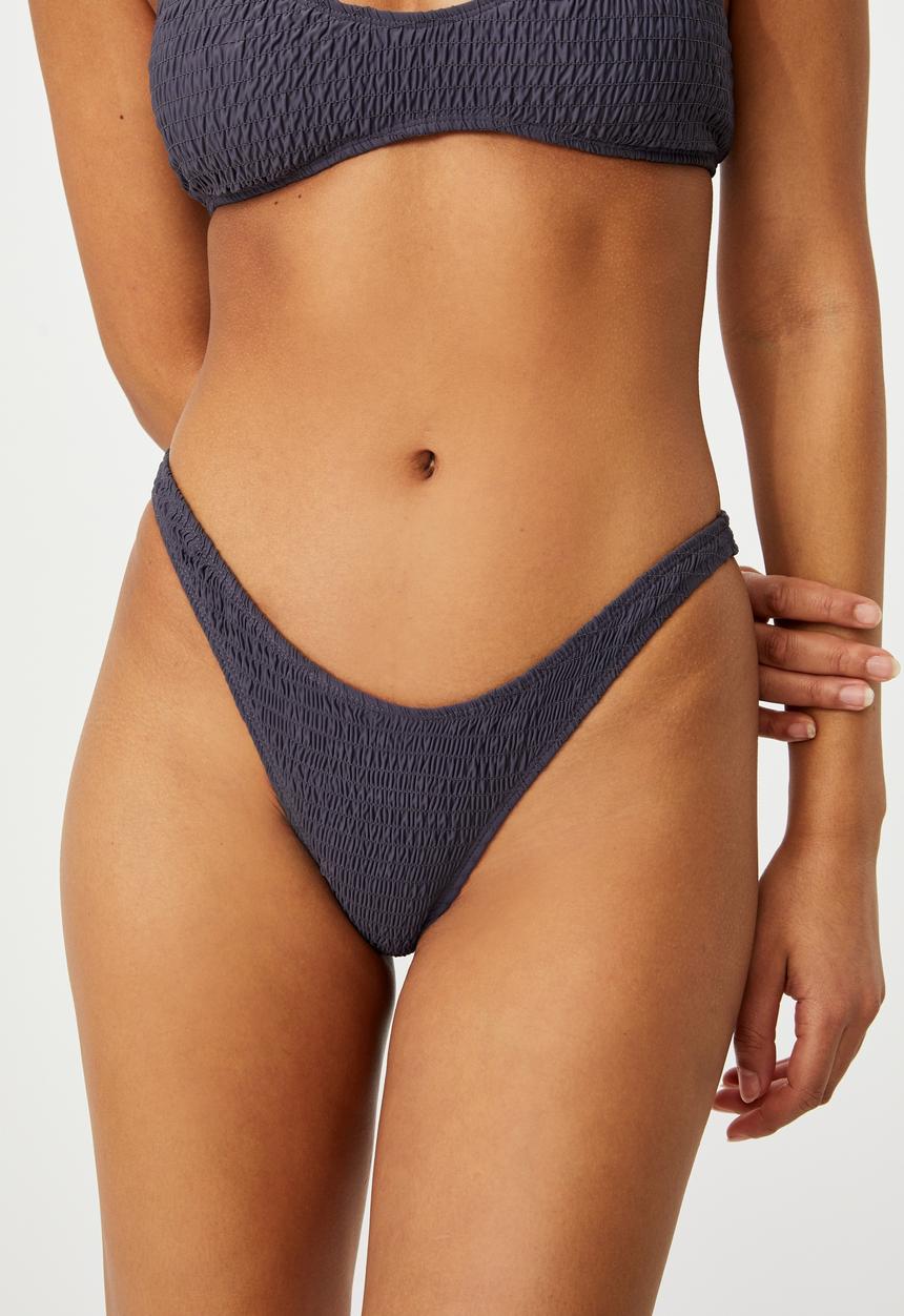 Cotton On - Refined high side Brazilian bikini bottom - iron shirred