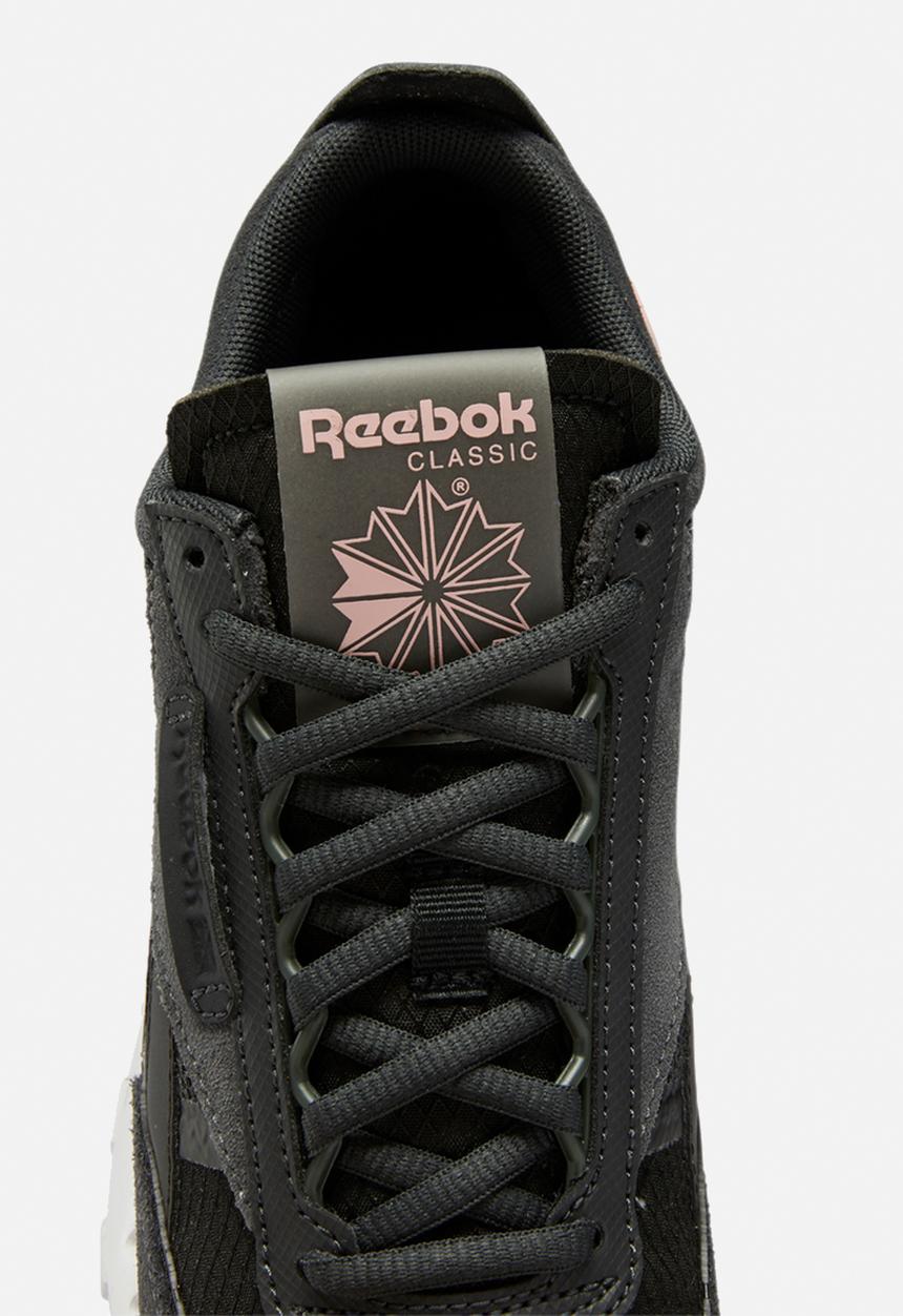 Reebok - CL Legacy - black / true grey