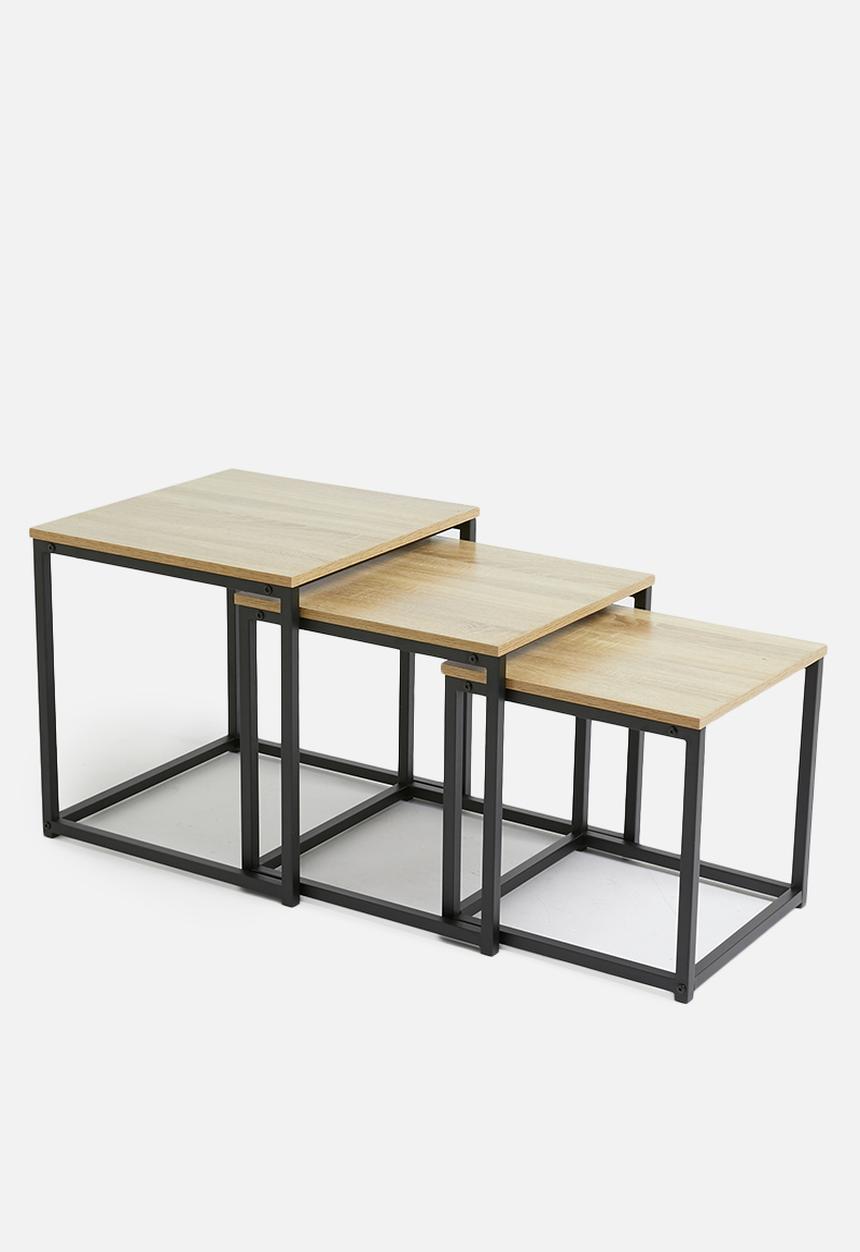 H&S - Nesting table set of 3 - black & natural