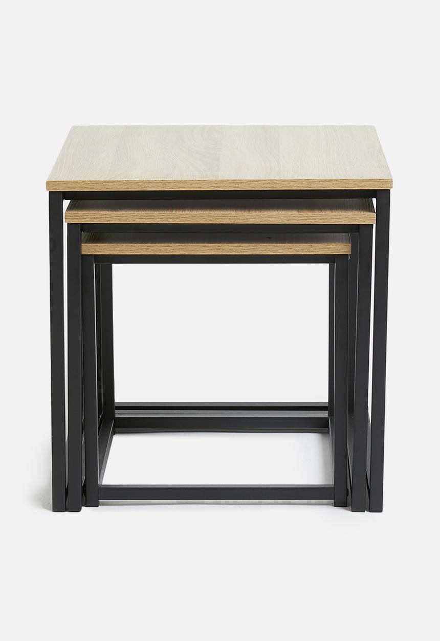 H&S - Nesting table set of 3 - black & natural