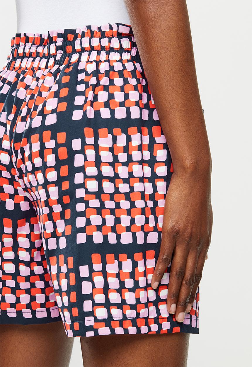 Me&B - Bright check cotton short with oversized pockets - multi 