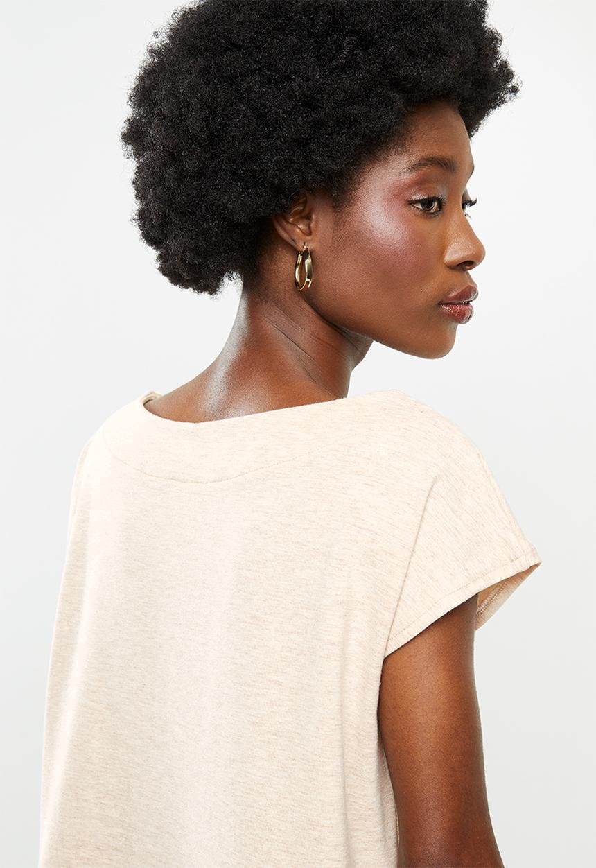 Me&B - Boatneck shell top - neutral