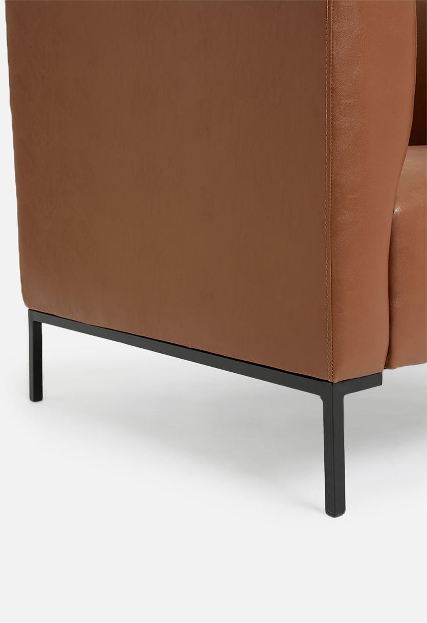 Sixth Floor - Aiden single seater - Tan PU