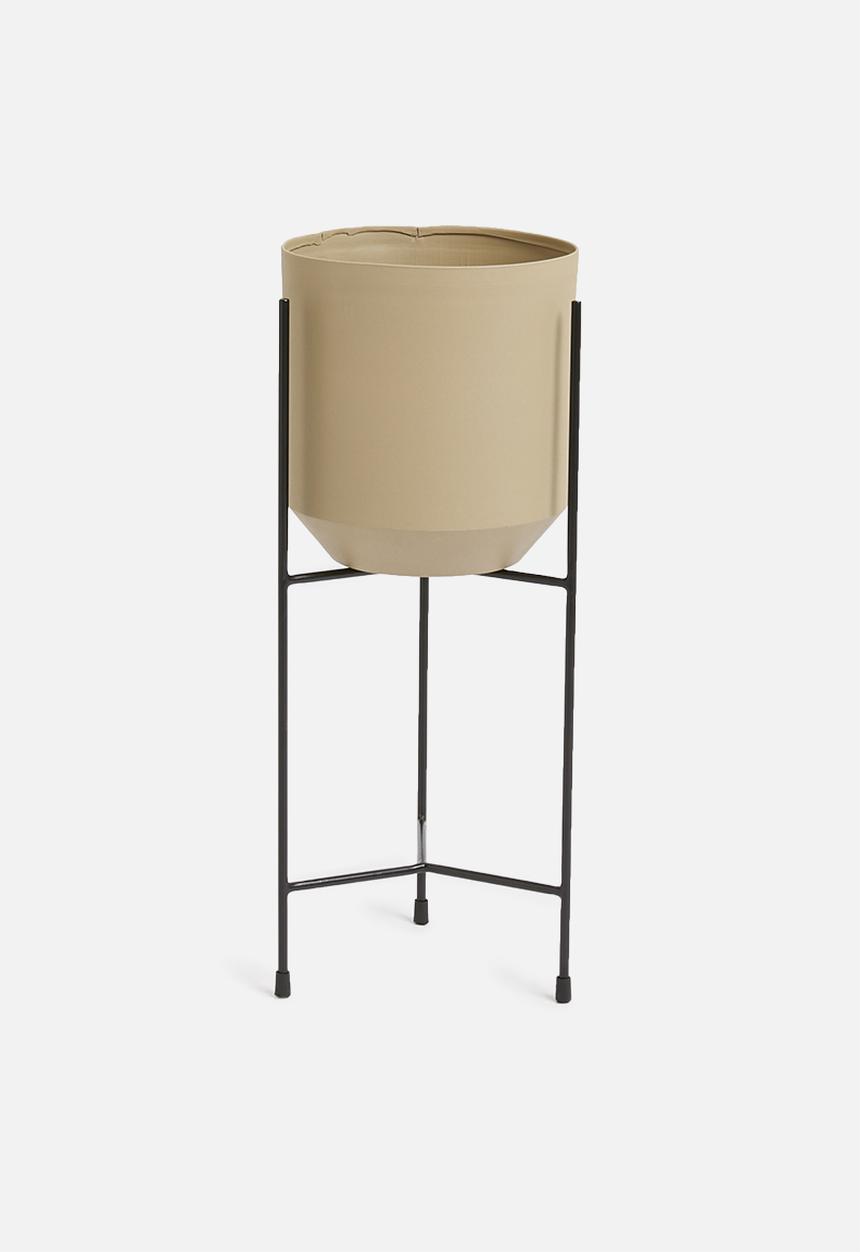 Sixth Floor - Sia planter - natural