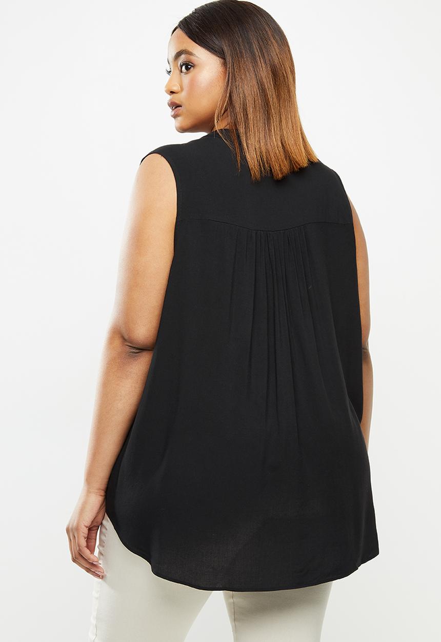 edit Plus - V-neck a-line shell top - black