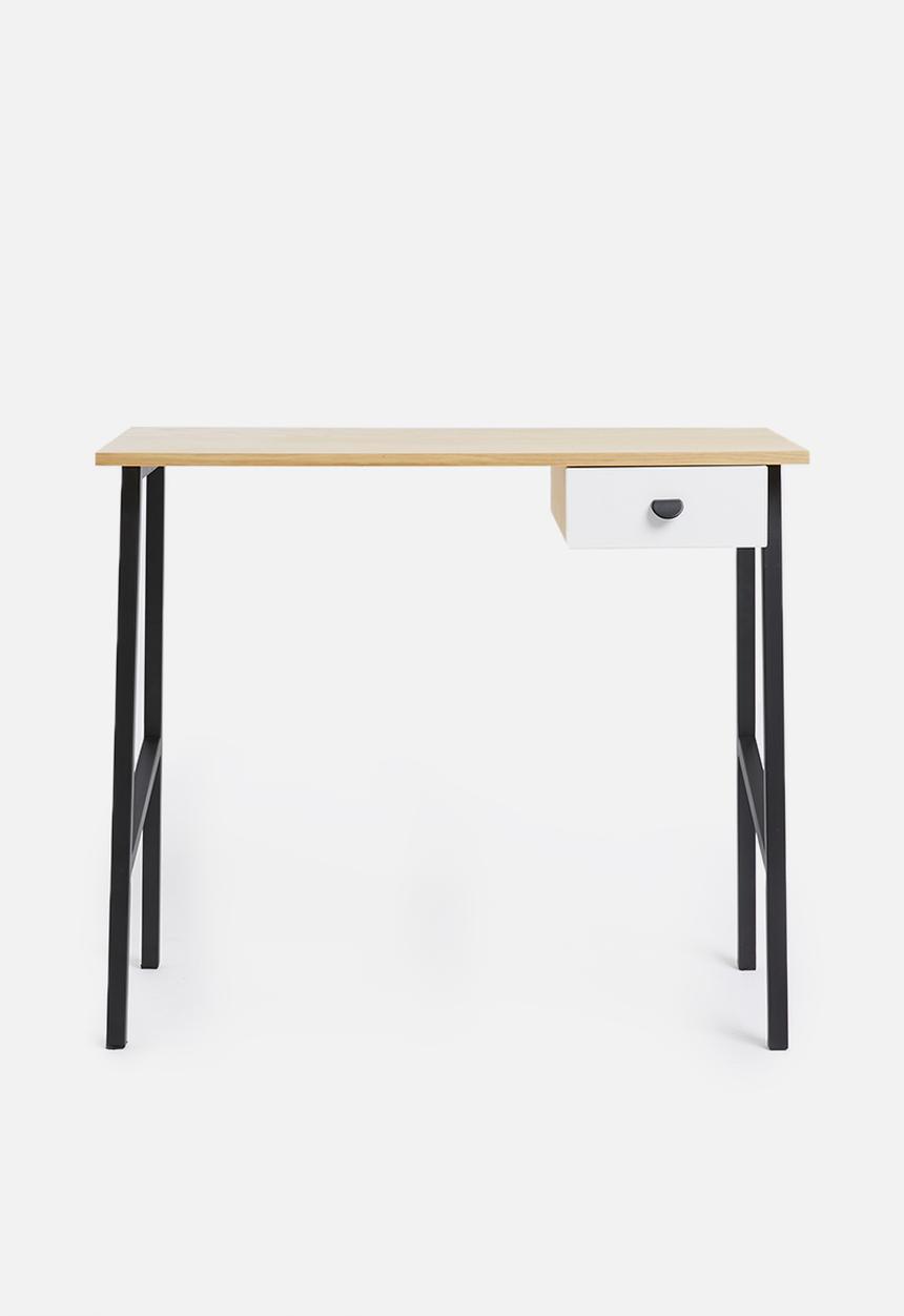 Sixth Floor - Cuba desk in oak veneer - black & neutral 