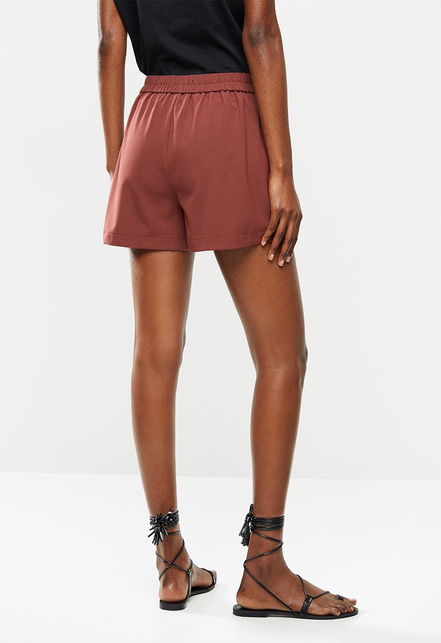 Vero Moda - Ofelia shorts - sable