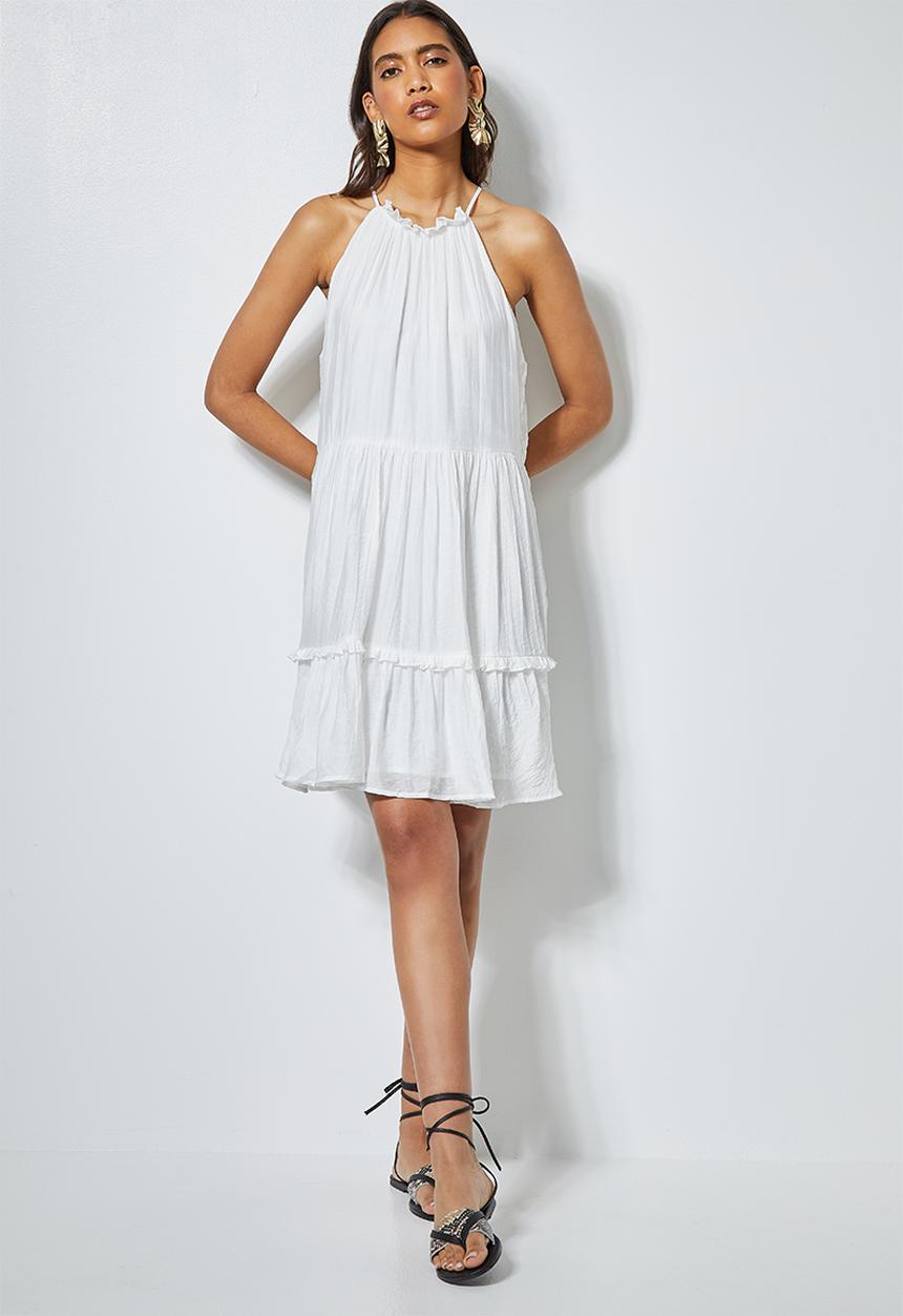 Superbalist - Textured fabric halter neck tiered dress - white