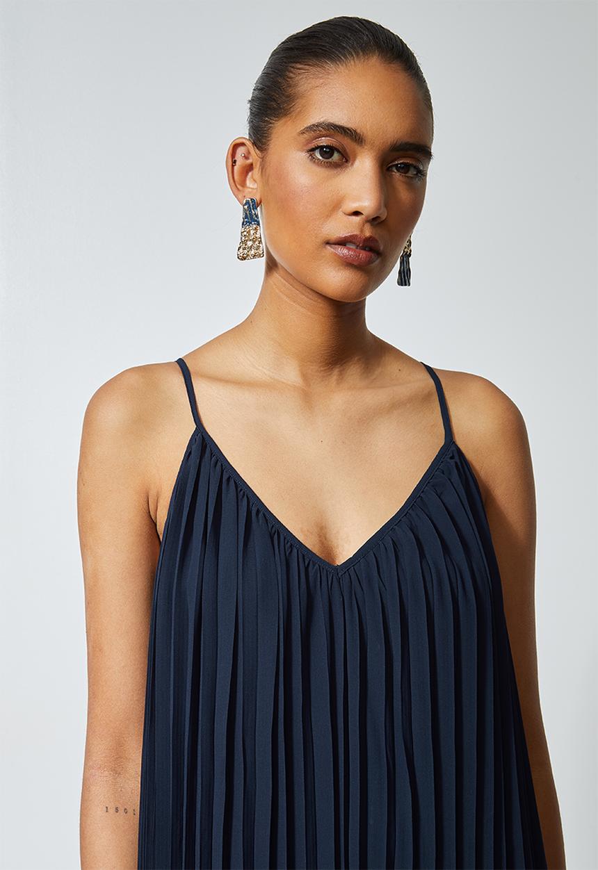 Superbalist - V-neck strappy pleated maxi dress - deep teal