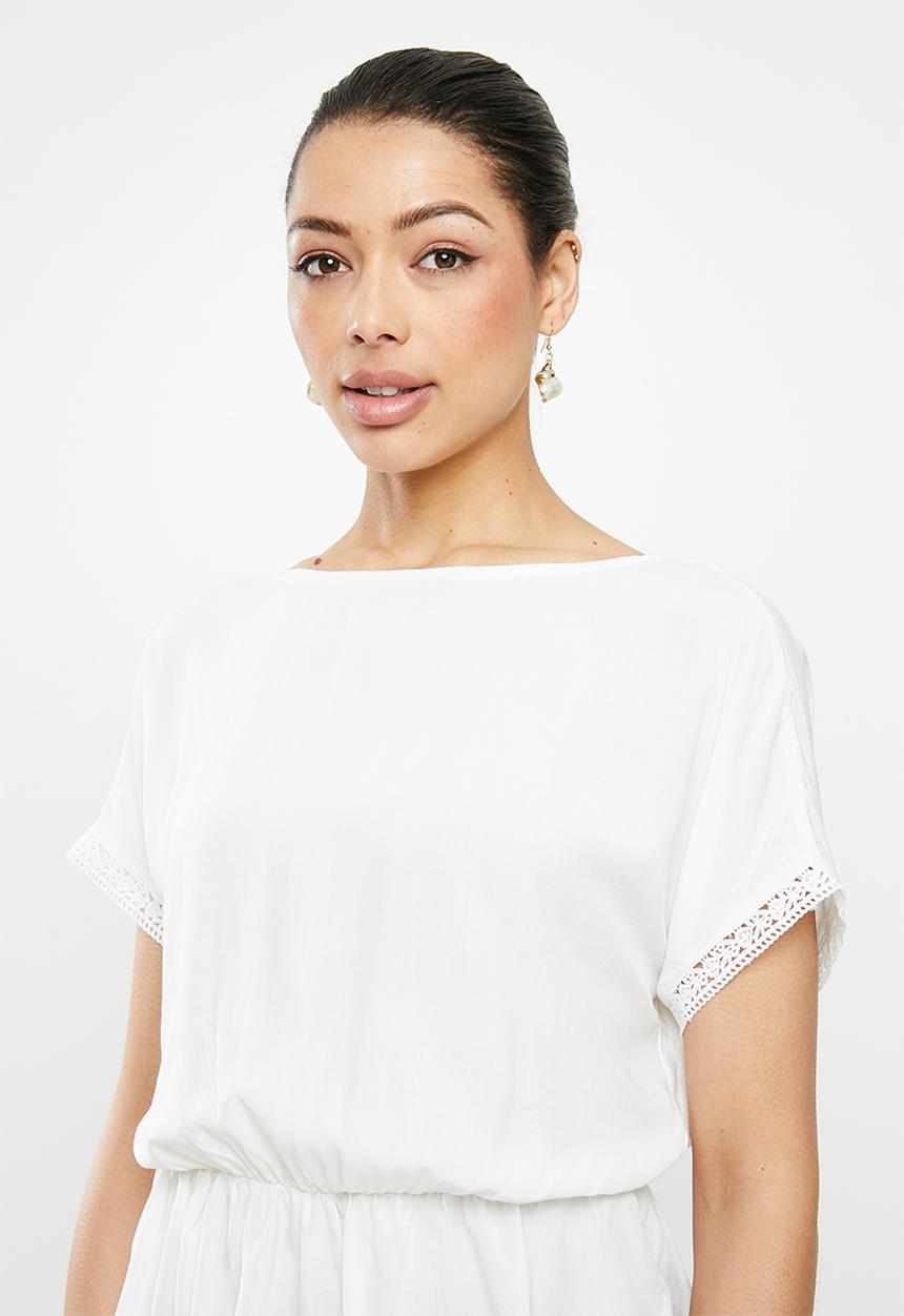 edit - Waist detail crochet blouse - milk
