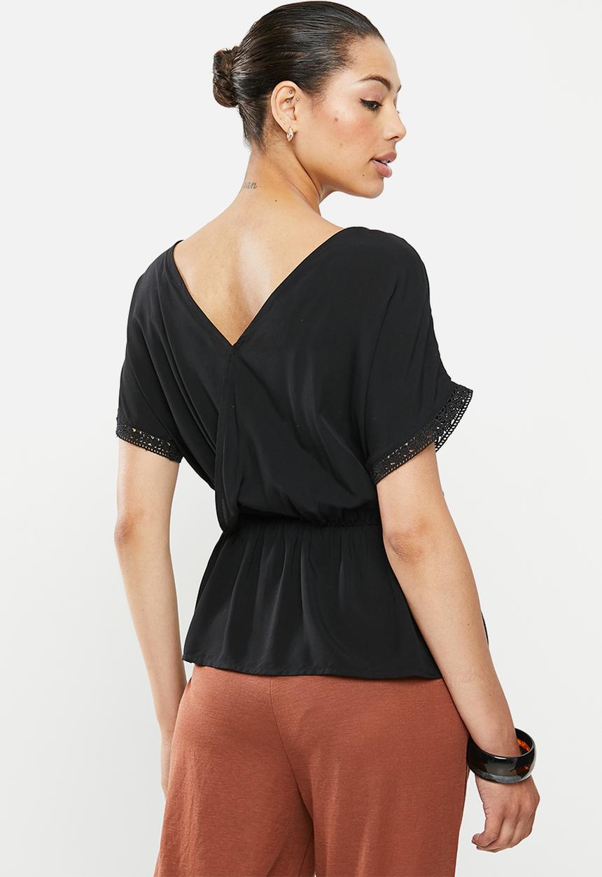 edit - Waist detail crochet blouse - black