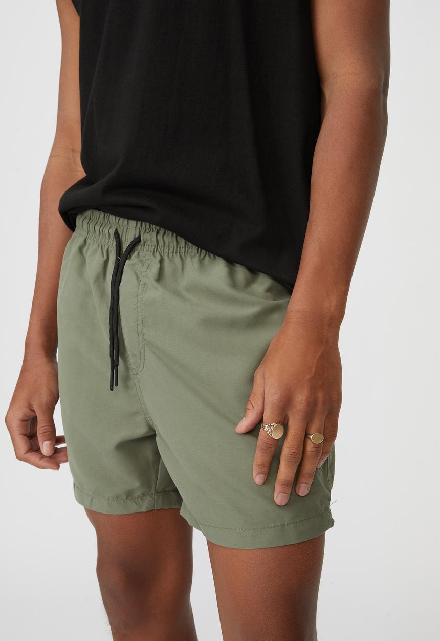 Factorie - Resort short - greenbay