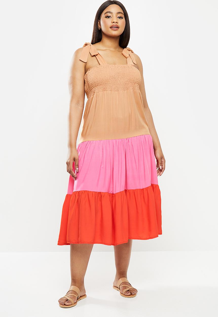 Me&B - Plus colourblock midi dress with shirred bodice - multi 