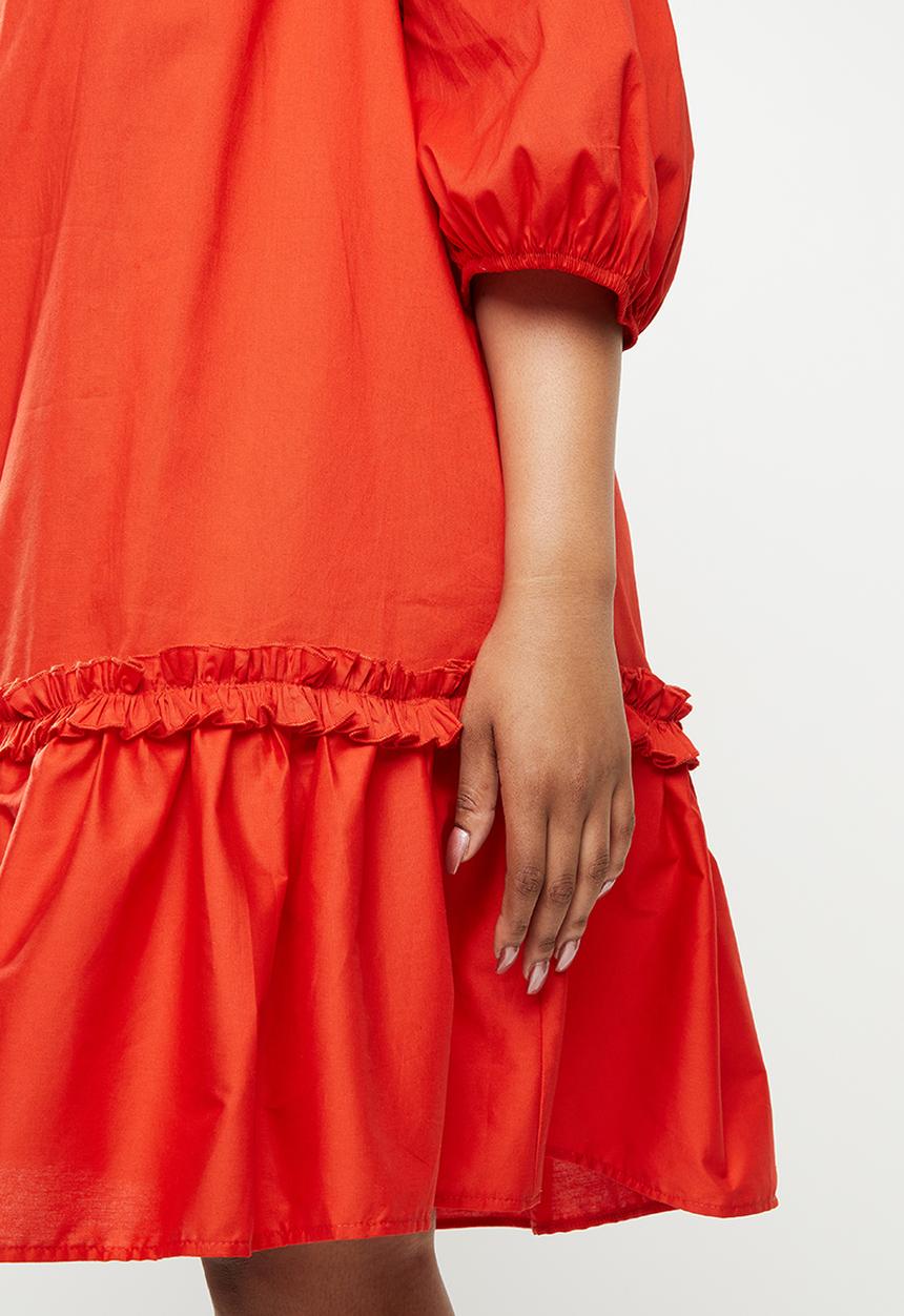Me&B - Plus cotton swing dress with picrust detail - red 