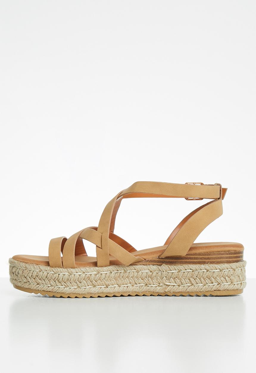 Jada - Strappy flatform - beige