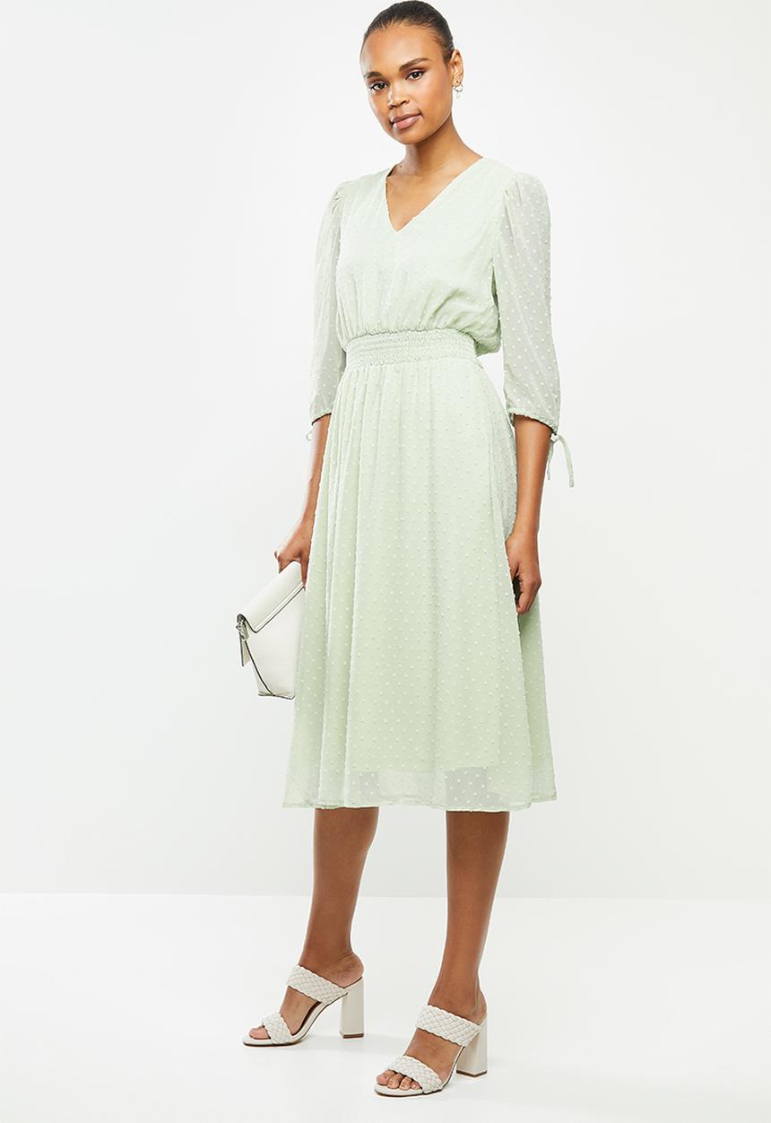 edit - Dobby fit & flare dress - sage