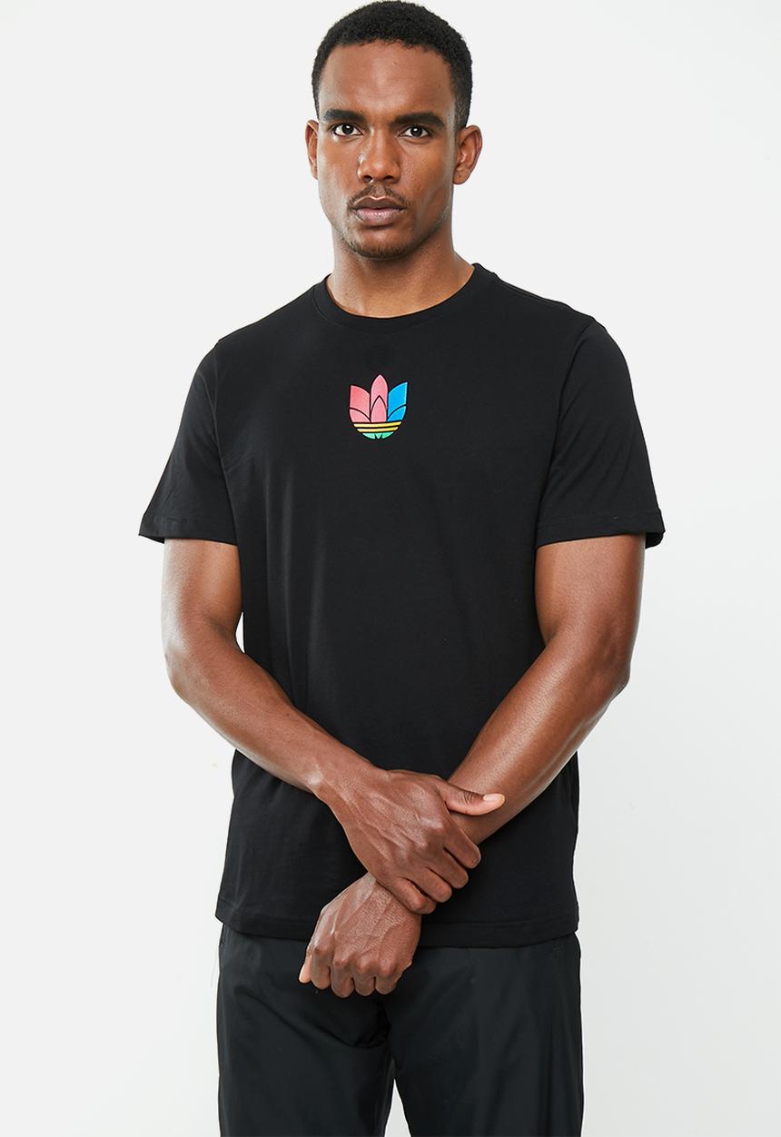 adidas Originals - 3d Trefoil short sleeve tee - black
