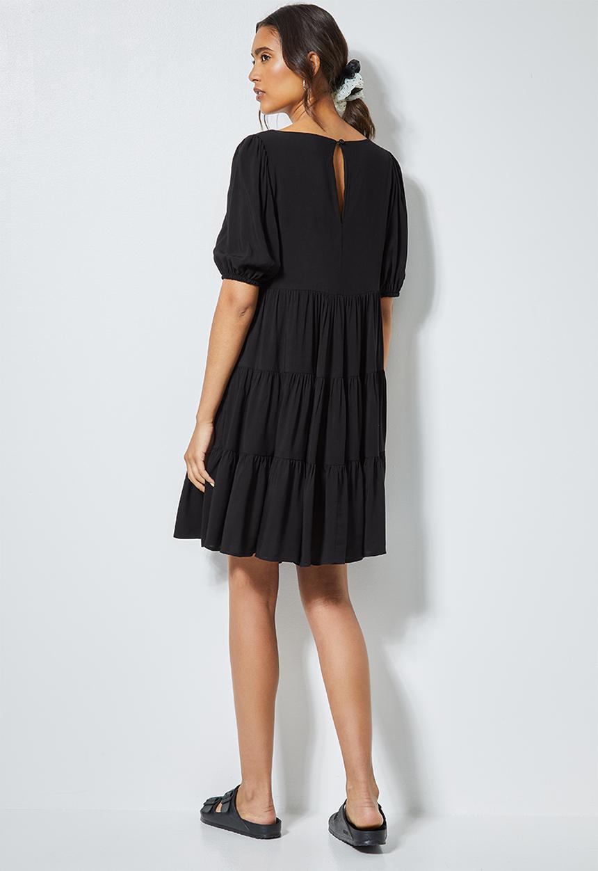 Superbalist - Square neck tiered dress - black