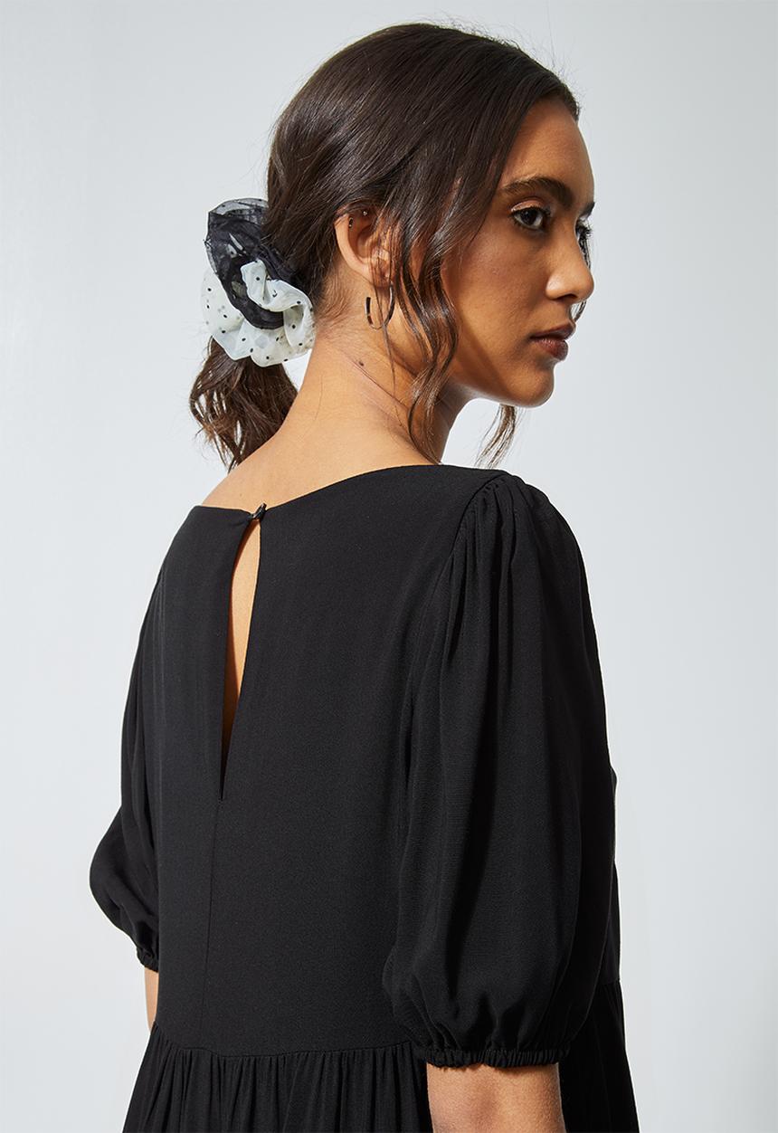 Superbalist - Square neck tiered dress - black