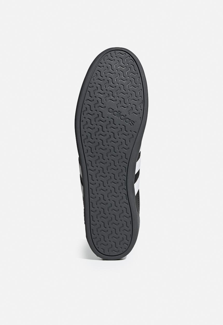 adidas Originals - Caflaire - core black/cloud white/grey six 