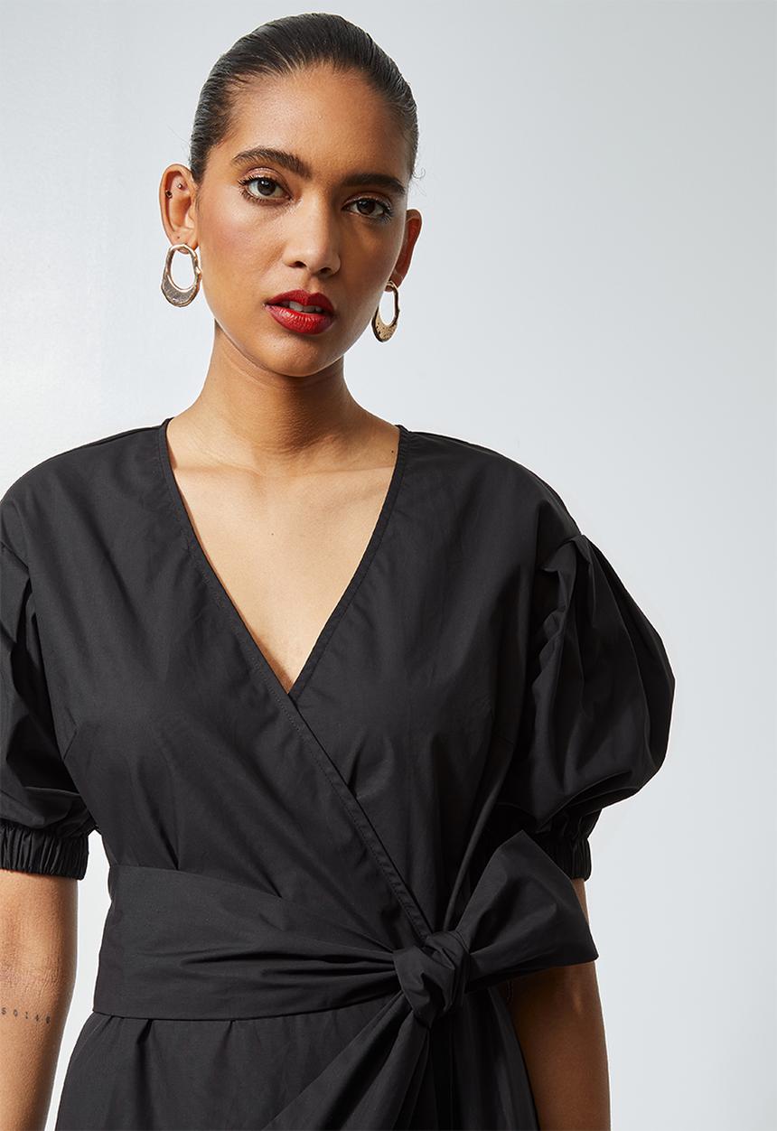 Superbalist - Poplin wrap dress with self tie belt - black