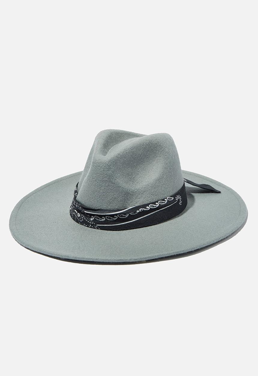 Rubi - Freya felt panama - lush green