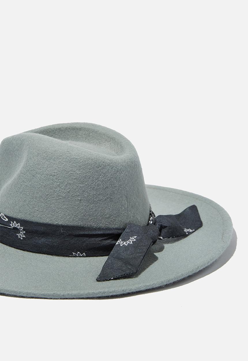 Rubi - Freya felt panama - lush green